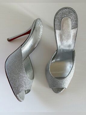 Christian Louboutin Me Dolly Silver Glitter Mules Heels Size EU 36